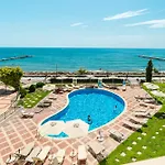 Appartement Poemia- Sea View, Free Parking, Complex Carpe Diem Baltsjik