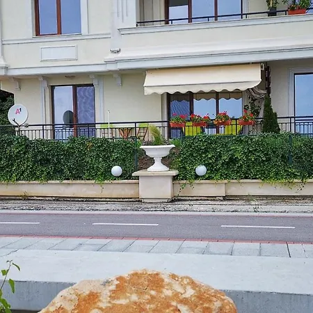 Apartment Poemia- Sea View, Free Parking, Complex Carpe Diem Balchik