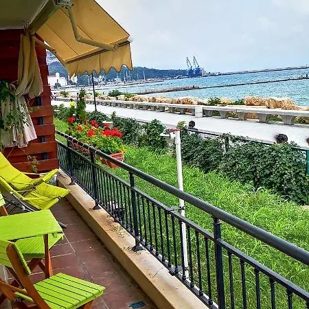 Apartment Poemia- Sea View, Free Parking, Complex Carpe Diem Baltschik