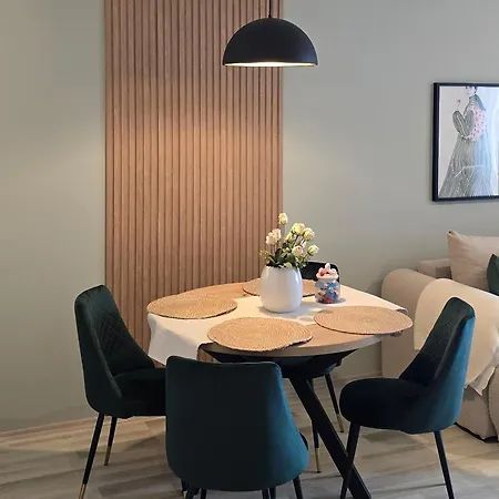 Apartment Poemia- Sea View, Free Parking, Complex Carpe Diem *