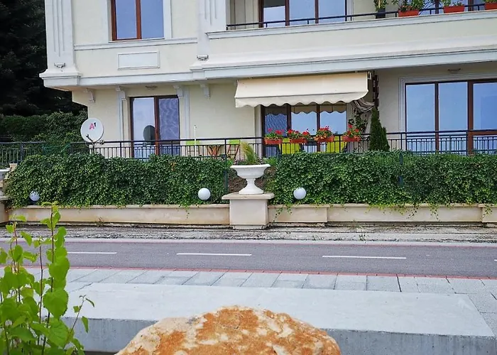 Apartment Poemia- Sea View, Free Parking, Complex Carpe Diem Balchik