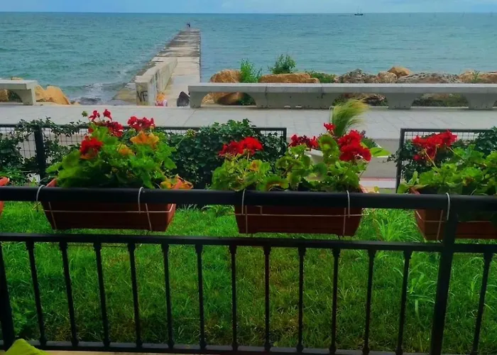 Poemia- Sea View, Free Parking, Complex Carpe Diem * Balchik