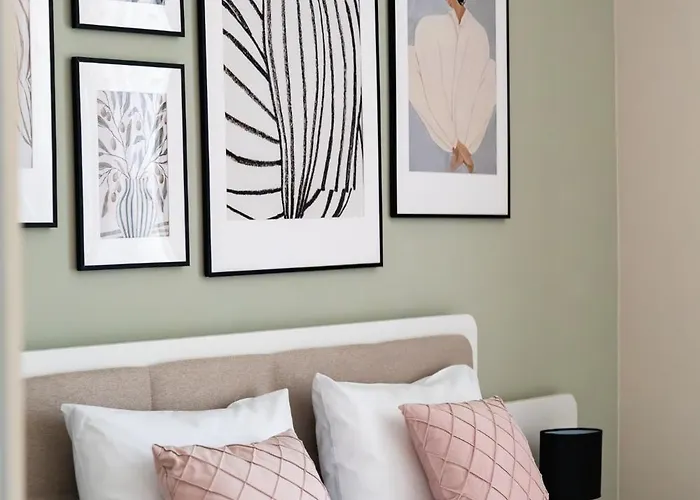 Poemia- Sea View, Free Parking, Complex Carpe Diem Apartment