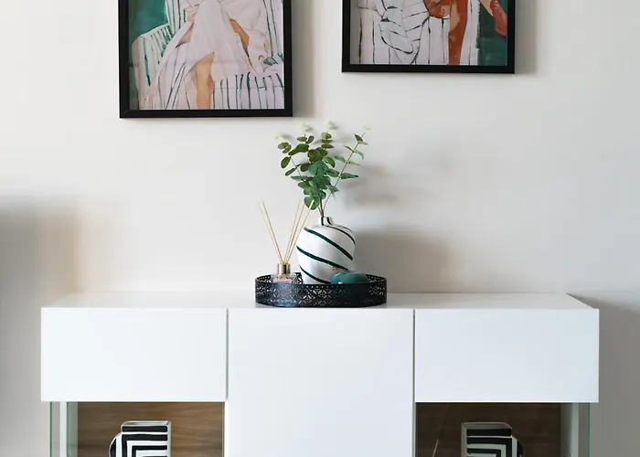 Poemia- Sea View, Free Parking, Complex Carpe Diem Balchik